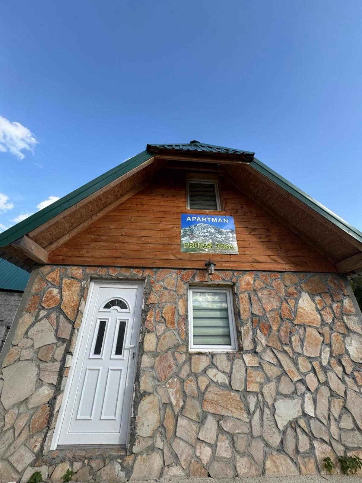 Etno Selo - Guest House Etno Village - Trsa ปลูชิเน ภายนอก รูปภาพ
